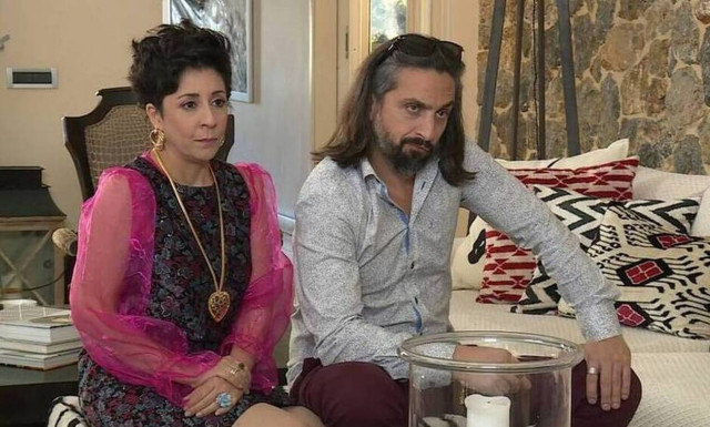 Έλα στη θέση μου: H απιστία, τα υπέρογκα χρέη και η αποκάλυψη που δεν περιμέναμε (Photos)