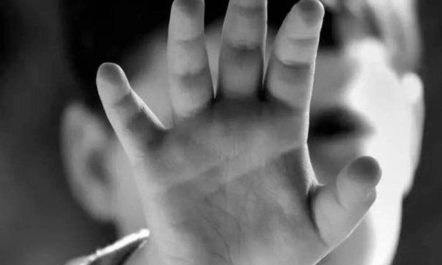 Βρετανία: Συνελήφθη 29χρονος για τη δολοφονία του χειρότερου παιδεραστή στην ιστορία της χώρας