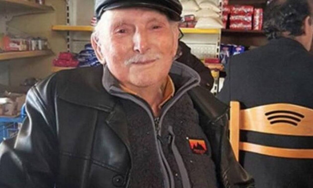 Ένας Κρητικός 100 ετών μοιράζεται το μυστικό της μακροζωίας του!