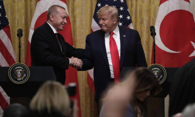 Επικοινωνία Τραμπ - Ερντογάν για τις εξελίξεις στην Λιβύη