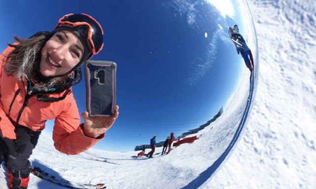 H Χριστίνα Φλαμπούρη τα κατάφερε: Η πρώτη Ελληνίδα που πετυχαίνει το «7 Summits»