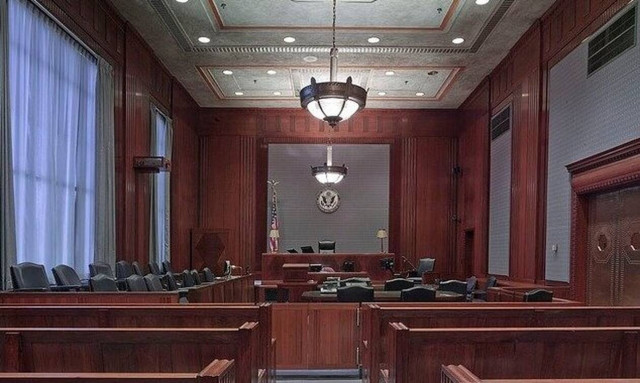 Χαμός σε δικαστήριο: Δείτε τι ζήτησε από την σύζυγό του για να της δώσει το διαζύγιο