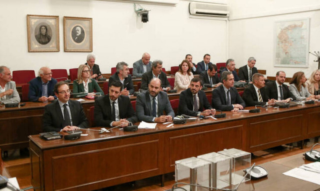 Προανακριτική Novartis: «Βόμβες» Ράικου για Παπαγγελόπουλο - «Απαίτησε να κατασκευαστούν στοιχεία»