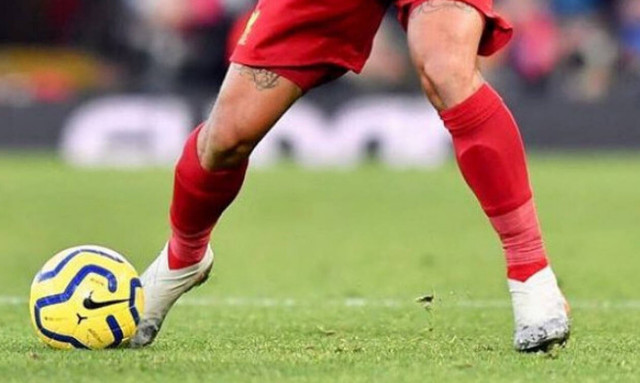 Πασίγνωστος ποδοσφαιριστής βαφτίστηκε – Ξέσπασε σε κλάματα συμπαίκτης του