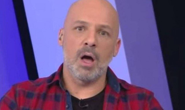 «Γυπαετός» μπούκαρε στην εκπομπή του Μουτσινά και την «έπεσε» σε συνεργάτιδά του (pics) 