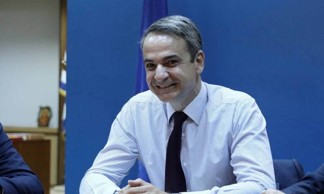 Ξαφνική και απροειδοποίητη επίσκεψη Μητσοτάκη στο δήμο Αγίων Αναργύρων Καματερού