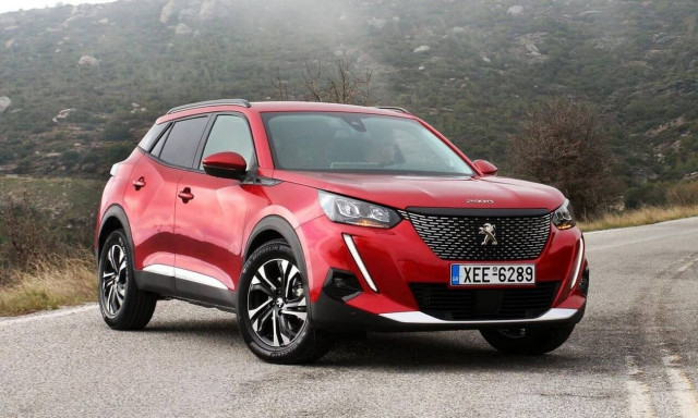 To νέο Peugeot 2008 έγινε πιο SUV και πολύ πιο upper class