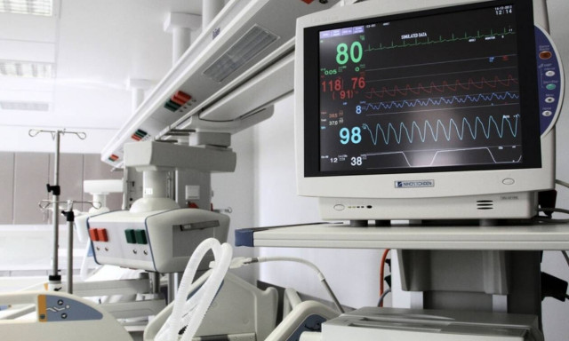 ΠΟΕΔΗΝ: Πενήντα άτομα στη λίστα αναμονής για ΜΕΘ 