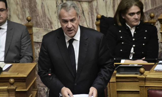 Αντιδράσεις για την βασιλόπιτα των 12.000 ευρώ - Βορίδης: Η εκδήλωση θα γίνει και θα την πληρώσω εγώ