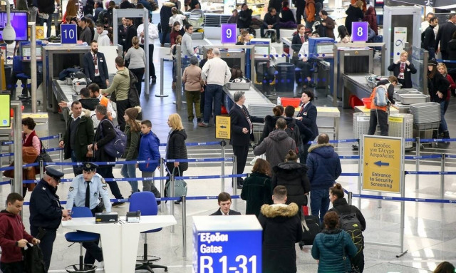 Κοροναϊός: Συναγερμός στο «Ελ. Βενιζέλος» από άρρωστο κοριτσάκι οικογένειας Κινέζων