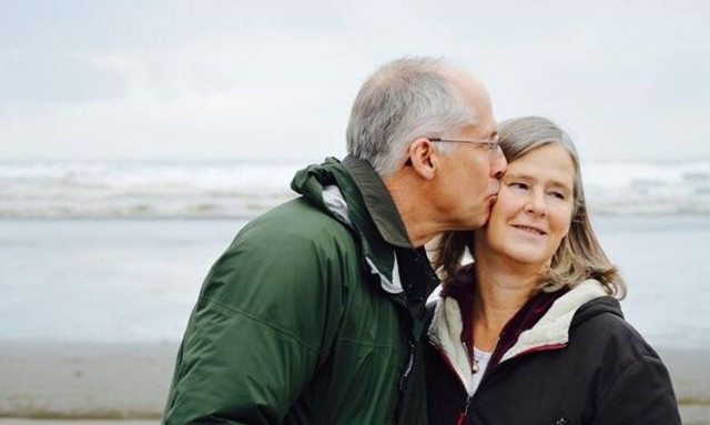 Γιατί καθώς μεγαλώνουμε νιώθουμε όλο και πιο κουρασμένοι; 