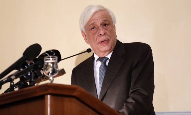 Τηλεφώνημα Παυλόπουλου σε Σακελλαροπούλου