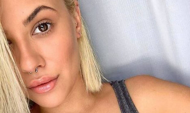 Η απίστευτη αλλαγή της Λάουρα Νάργες - Δείτε πώς έγινε (pics)