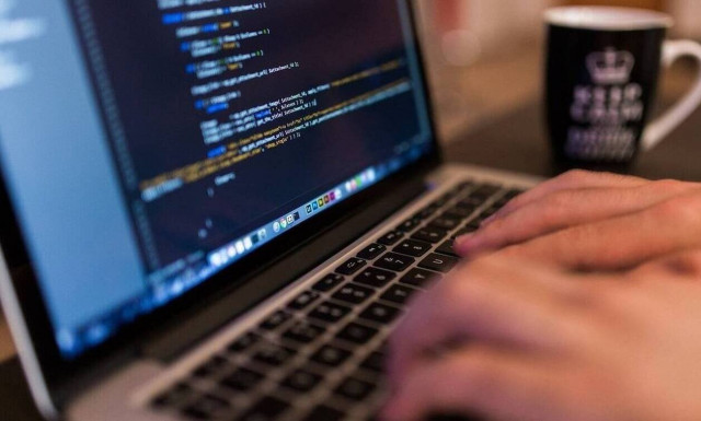 Ηράκλειο: Η διαδικτυακή γνωριμία, ο εκβιασμός και το....«χαρτζιλίκι» του 22χρονου