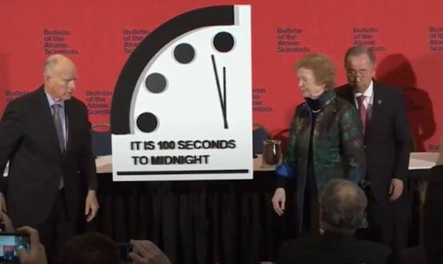 Τι έδειξε το «ρολόι της Αποκάλυψης» για την καταστροφή του κόσμου (vid)