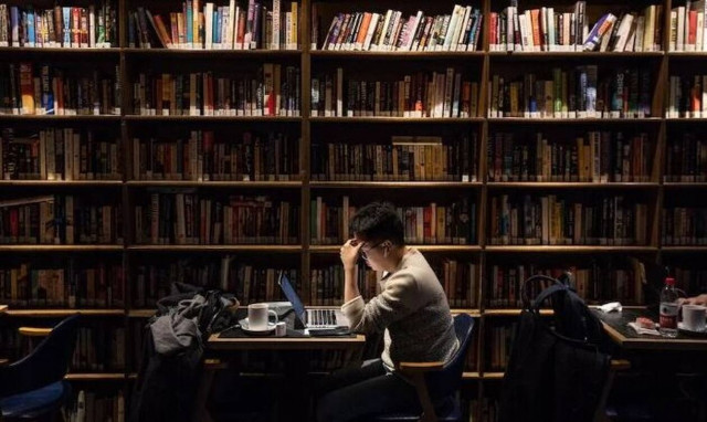 Βιβλιοπωλείο κοινοποίησε στο Twitter ότι δεν πούλησε ούτε ένα βιβλίο και έγινε το απίστευτο