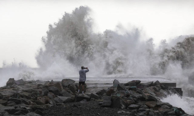 Φονική καταιγίδα στην Ισπανία: Δεκατρείς νεκροί και τεράστιες καταστροφές από το πέρασμα της Γκλόρια