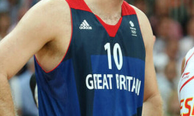 Θρήνος στο ευρωπαϊκό μπάσκετ: Πέθανε γνωστός αθλητής (photos)