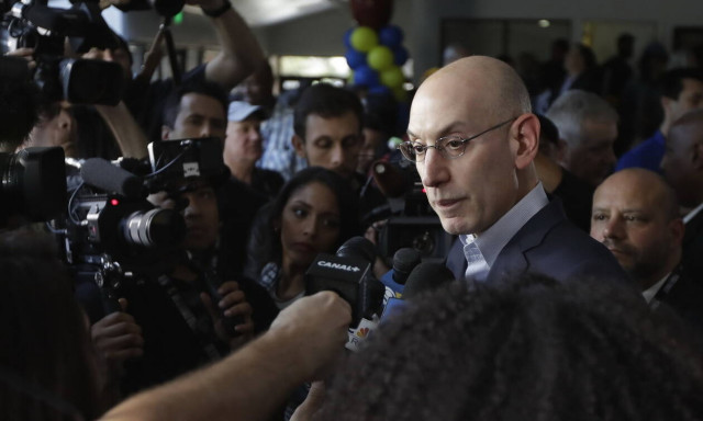 Άνταμ Σίλβερ για Κόμπι Μπράιαντ: Η οικογένεια του ΝΒΑ είναι συντετριμμένη