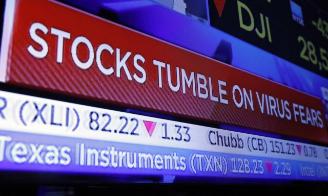 Ο κοροναϊός έπληξε τη Wall Street - «Βουλιάζει» η τιμή του πετρελαίου