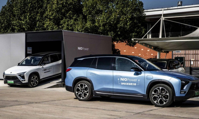 Οι Κινέζοι σκέφτονται να επιβάλλουν νομοθετικά την αλλαγή μπαταριών στα ηλεκτρικά