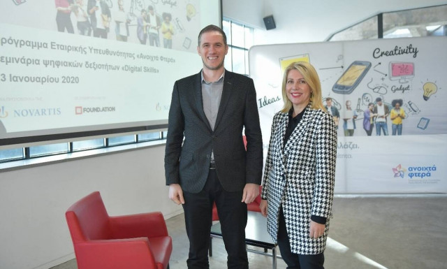«Ανοιχτά Φτερά»: Πρόγραμμα εκπαίδευσης νέων στα ψηφιακά μέσα από τη Νovartis