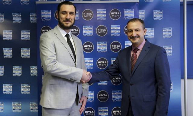 Η NIVEA ΜΕΝ στηρίζει το ελληνικό ποδόσφαιρο και παίζει μπάλα στην Super League