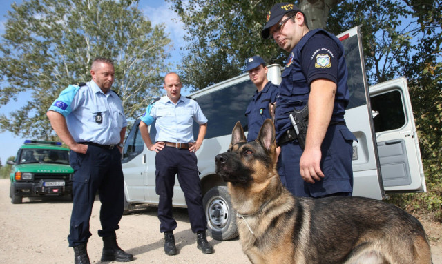 Προκηρύχθηκε ο διαγωνισμός για την πρόσληψη 400 συνοριοφυλάκων στον Έβρο