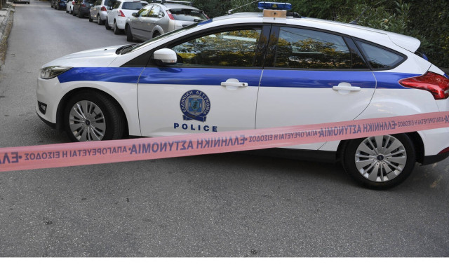 Άγριο έγκλημα στο hotspot Λαυρίου: Μαχαίρωσε μέχρι θανάτου τη σύζυγό του