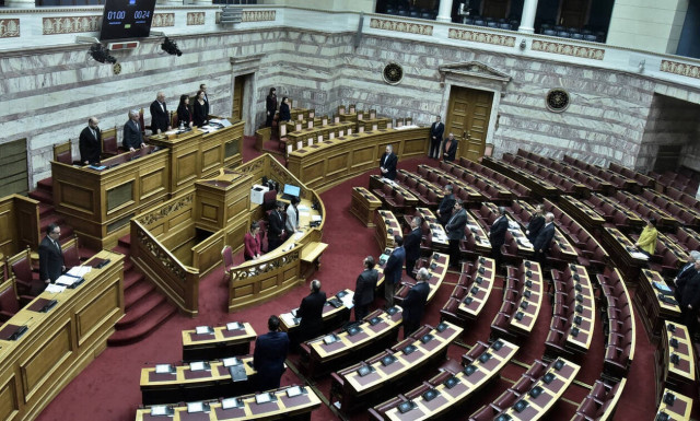 Parliament passes amendment on multi-club ownership in football