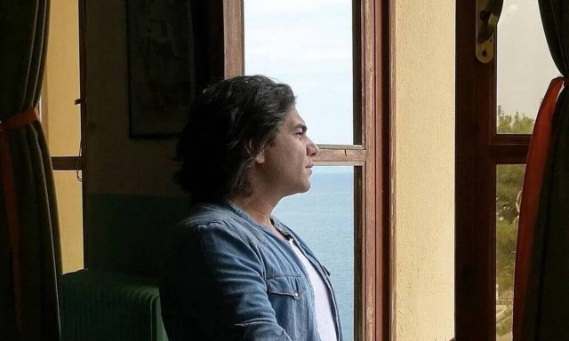 Νίκος Κουρκούλης: Ραγίζει καρδιές το «αντίο» στη μητέρα του