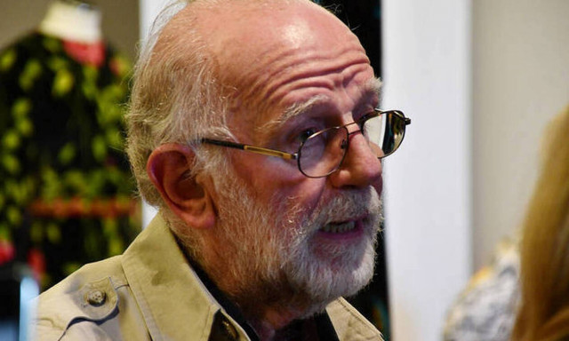 Πέθανε ο σχεδιαστής Γιάννης Τσεκλένης 