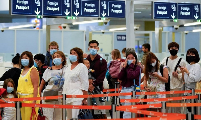 Κοροναϊός: 170 νεκροί, συνεδριάζει εκτάκτως ο ΠΟΥ - Αγωνία για Έλληνες «εγκλωβισμένους» στην Κίνα