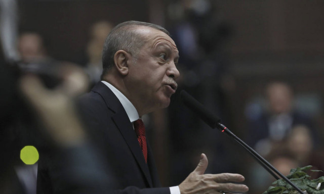 Οργισμένη η Τουρκία για τη συνάντηση Μακρόν-Μητσοτάκη: Κατηγορεί τη Γαλλία για τη Λιβύη