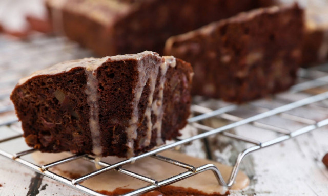 Η συνταγή της ημέρας: Πουτίγκα με σοκολάτα και χουρμάδες