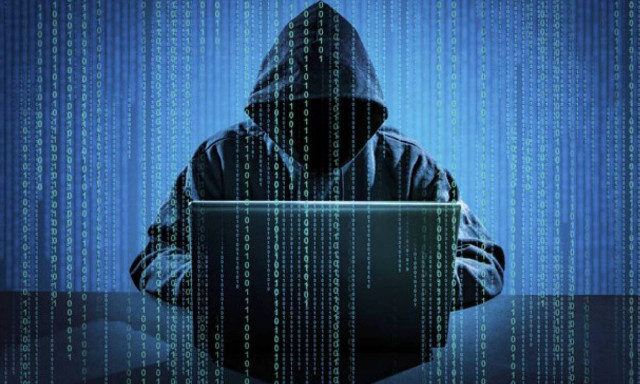 ΠΡΟΣΟΧΗ: Αυτό το πρόγραμμα «βλέπει» σε ποια πορνοσάιτ μπαίνετε