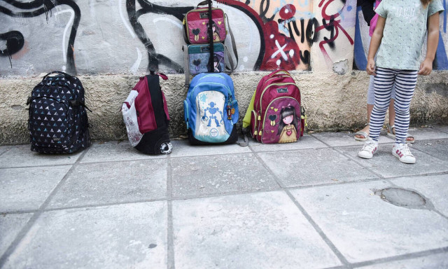 Αποκαλύψεις-σοκ για την 8χρονη: Την ανάγκασαν να γλείψει την τουαλέτα δυο φορές