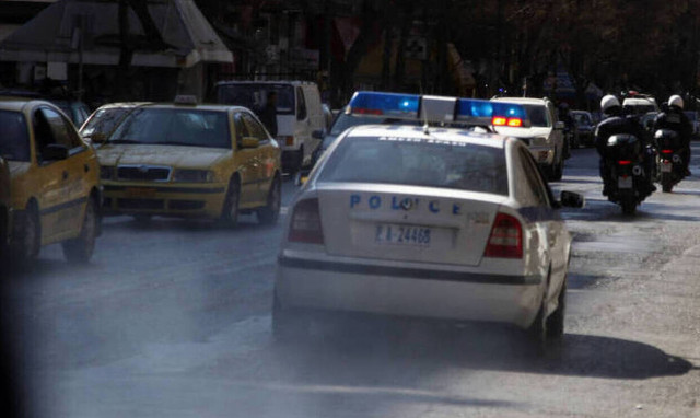 Θρίλερ στην Ηλιούπολη: Προσπάθησε να σκοτώσει την αδελφή του με αλυσοπρίονο