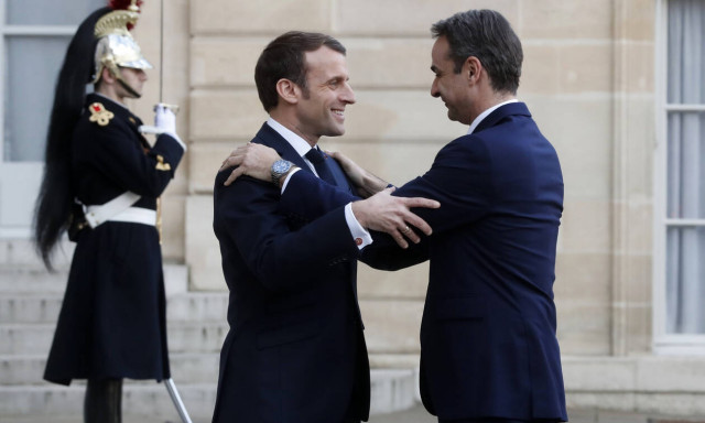 Γαλλική «ασπίδα» στην ανατολική Μεσόγειο - Αεροπλανοφόρο και φρεγάτες απέναντι στον Ερντογάν