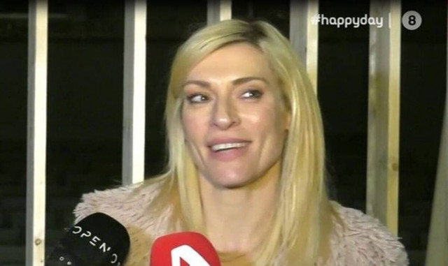 Ζέτα Δούκα: Eισβάλλει στο Καφέ της Χαράς - Έδωσε spoiler