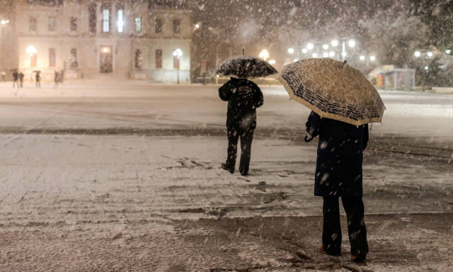 Δείτε LIVE πού χιονίζει ΤΩΡΑ σε όλη τη χώρα