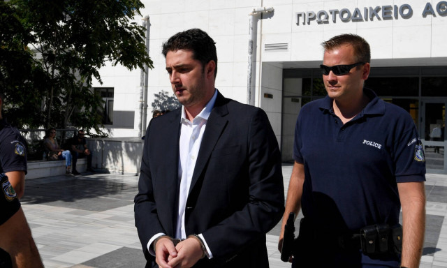 Αριστείδης Φλώρος: Αναβλήθηκε η δίκη για την απόπειρα δολοφονίας του δικηγόρου Αντωνόπουλου