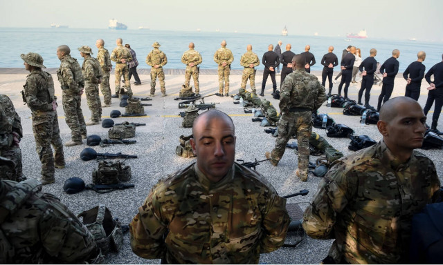 Ζεστό χρήμα στις ειδικές δυνάμεις και στα κομάντο