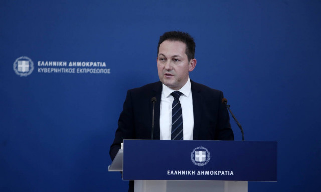 Πέτσας κατά Τσίπρα: Η εκμετάλλευση της ανθρώπινης ανέχειας έχει ονοματεπώνυμο