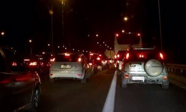 Κίνηση τώρα: Ποιοί δρόμοι είναι κλειστοί στο κέντρο της Αθήνας