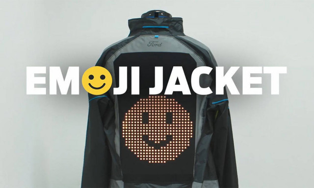 Οι βόλτες με ποδήλατο γίνονται πιο ασφαλείς χάρη σε αυτό το έξυπνο μπουφάν της Ford
