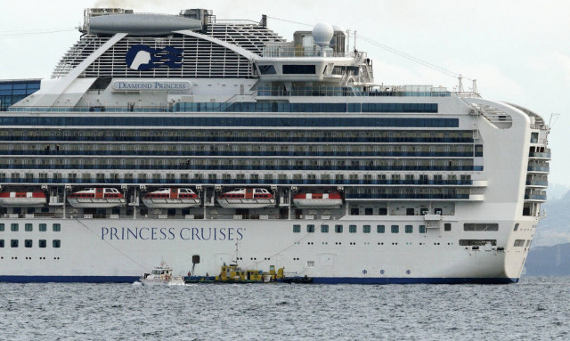 Κοροναϊός-Τρόμος: Άλλοι 100 επιβάτες του κρουαζιερόπλοιου ύποπτοι ως ασθενείς