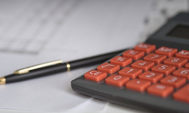 Νέο φορολογικό τοπίο: Όλες οι αλλαγές του 2020 - Οι χαμένοι και οι κερδισμένοι 