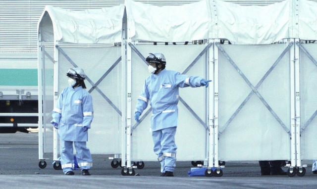 Νέος κοροναϊός: Ραγδαία αύξηση σε νεκρούς και κρούσματα - Πόσο πιθανό είναι να φτάσει στην Ελλάδα