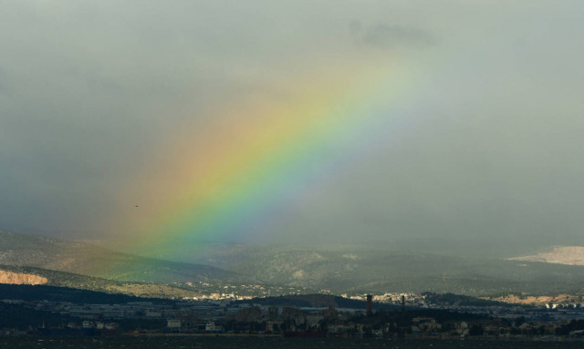 Απίστευτο θέαμα: Τέτοιο ουράνιο τόξο μάλλον δεν έχετε ξαναδεί (pic)